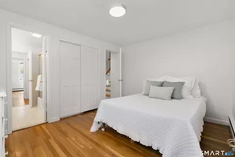 Bedroom - 73 Wolfpit Rd, Wilton, CT 06897 photo 7 of 8