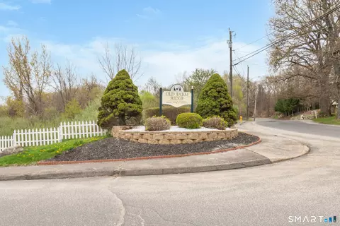 55 Sage Dr #55, Waterbury, CT 06704
