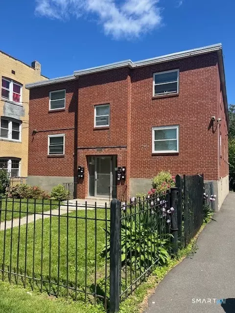 174 Hillside Ave, Hartford, CT 06106