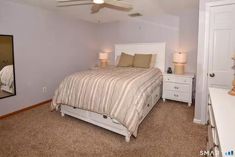 Bedroom - 98 Kildeer Ln, Suffield, CT 06078 photo 3 of 6