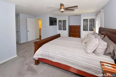 Bedroom - 98 Kildeer Ln, Suffield, CT 06078 photo 2 of 6