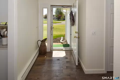 Entry Way - 98 Kildeer Ln, Suffield, CT 06078 photo 1 of 1