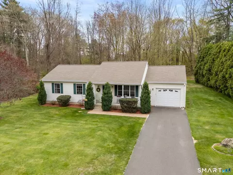 8 Crystal Ball Ct, Ellington, CT 06029