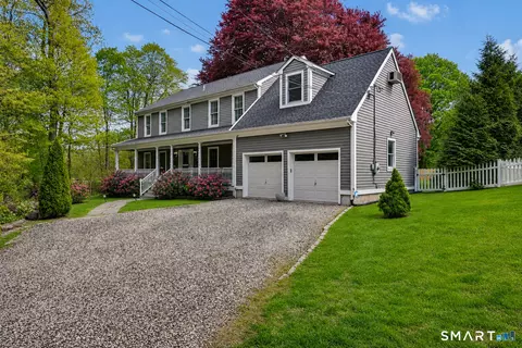179 W Rocks Rd, Norwalk, CT 06851