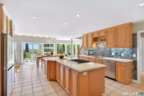 Kitchen - 140 Second Hill Rd, Bridgewater, CT 06752 photo 4 of 4