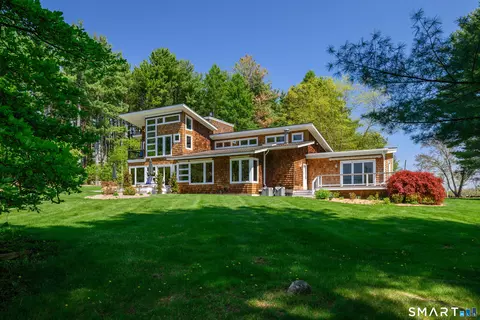 Exterior - 140 Second Hill Rd, Bridgewater, CT 06752 photo 10 of 13
