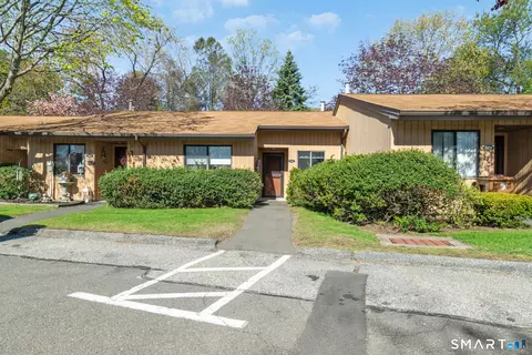 530 Asbury Rdg #530, Shelton, CT 06484