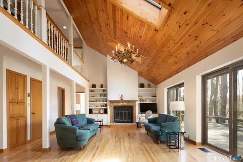 150 Sunset Ridge Rd, Norfolk, CT 06058