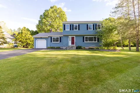 15 Kennedy Rd, Windsor, CT 06095
