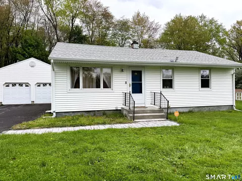17 Cricket Rd, East Windsor, CT 06088