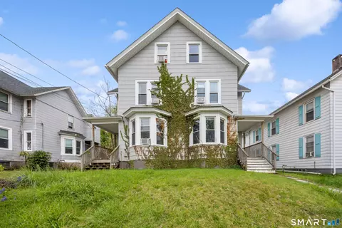 37-39 Loveland St, Middletown, CT 06457