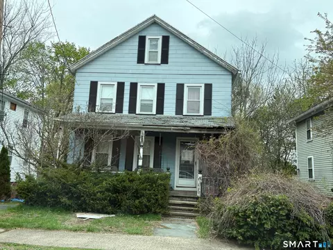 304 Maple St, New Britain, CT 06051