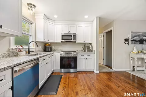 Kitchen - 50 Candee Rd, Prospect, CT 06712 photo 1 of 3
