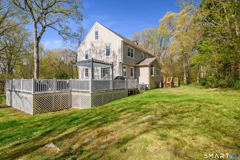 Exterior - 19 Crabapple Ln, Newtown, CT 06470 photo 5 of 13