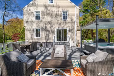 Exterior - 19 Crabapple Ln, Newtown, CT 06470 photo 8 of 13