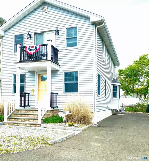 19 Elaine Rd, Milford, CT 06460