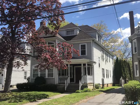 18 Maplewood Ave, West Hartford, CT 06119