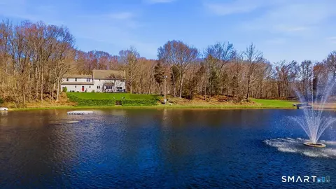 53 Oakridge Dr # -A, Westbrook, CT 06498
