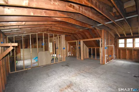 Entry Way - 378 Lathrop Rd, Plainfield, CT 06374 photo 5 of 6
