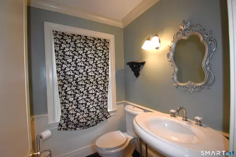 Bath - 378 Lathrop Rd, Plainfield, CT 06374 photo 5 of 5