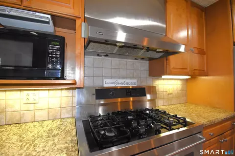 Kitchen - 378 Lathrop Rd, Plainfield, CT 06374 photo 3 of 5