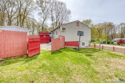Exterior - 1 Gem Dr, Willimantic, CT 06226 photo 6 of 8