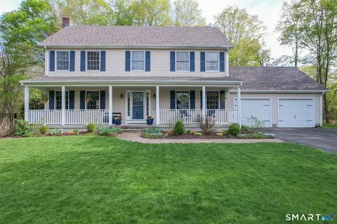 1274 Cheshire St, Cheshire, CT 06410