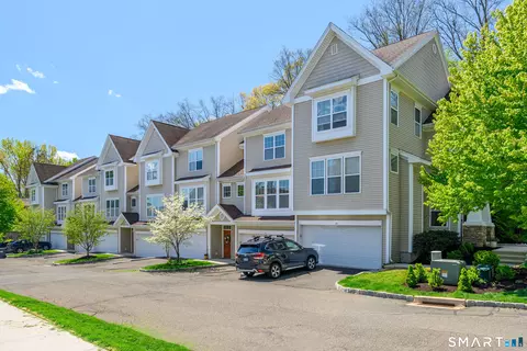 22 Caldwell Ter #22, Danbury, CT 06810