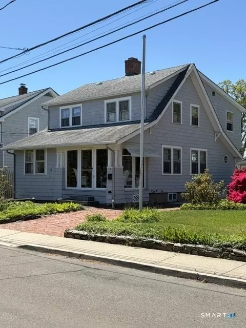 7 Elliott St, Norwalk, CT 06855