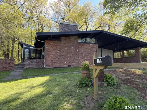 Undisclosed, Meriden, CT 06451