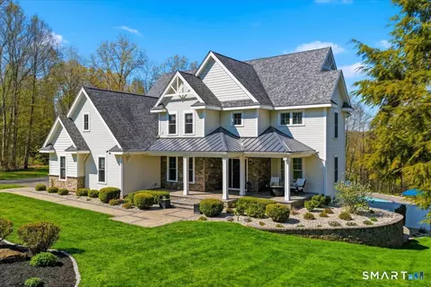 Exterior - 24 And 26 Salmon Run, East Hampton, CT 06424 photo 5 of 11