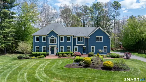 28 Mockingbird Ln, Glastonbury, CT 06033