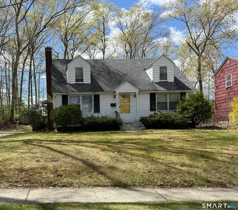 300 Mansfield Ave, Willimantic, CT 06226