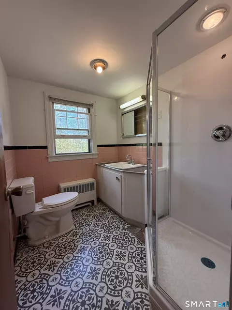 Bath - 300 Mansfield Ave, Willimantic, CT 06226 photo 3 of 3