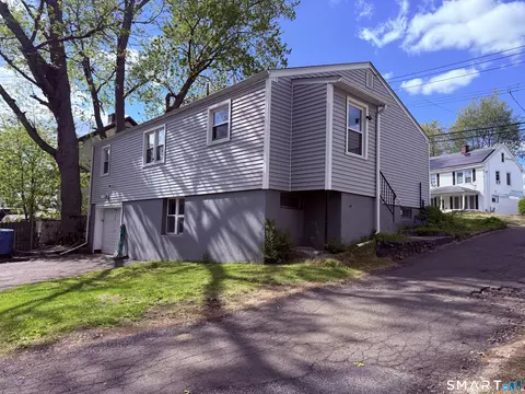 166 Woodin St, Hamden, CT 06514