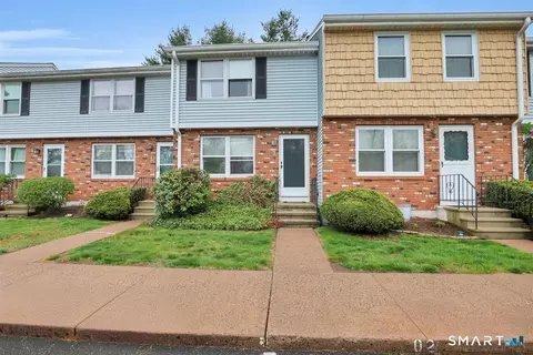 3 Saint Marc Cir #Q, South Windsor, CT 06074