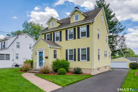 44 Beverly Rd, Wethersfield, CT 06109