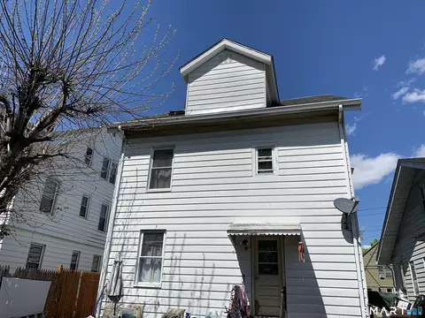 Exterior - 34 Helen St, Hamden, CT 06514 photo 4 of 4