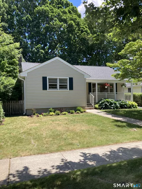 140 Spring St, Stratford, CT 06614