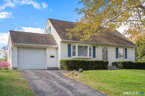 6 Roberts Rd, Enfield, CT 06082
