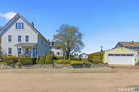 5 South St, Stonington, CT 06378