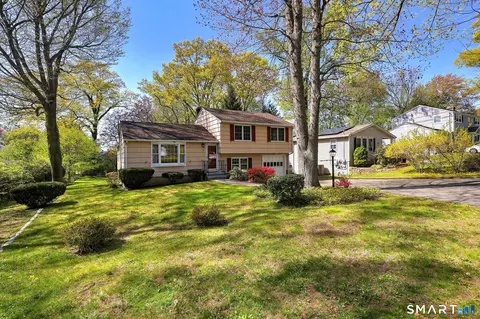 181 Bryan Hill Rd, Milford, CT 06460