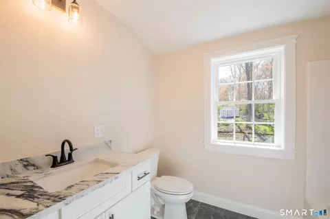 Bath - 12 Stone House Dr, Plainfield, CT 06374 photo 3 of 4