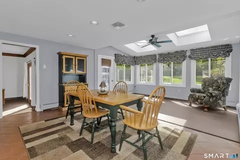 Dining - 10 Cliffmount Dr, Bloomfield, CT 06002 photo 1 of 3