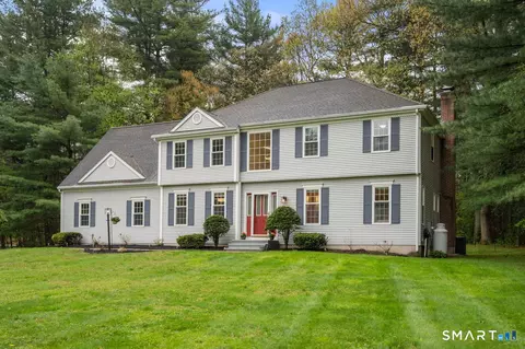 20 Warner Ct, Glastonbury, CT 06033