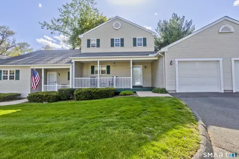 8 Dibble Hollow Ln #8, Windsor Locks, CT 06096