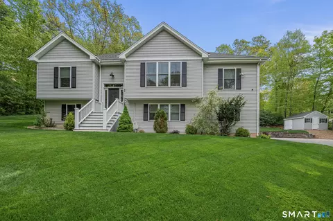 89 Culver Ln, Portland, CT 06480