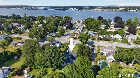 745 Montauk Ave, New London, CT 06320