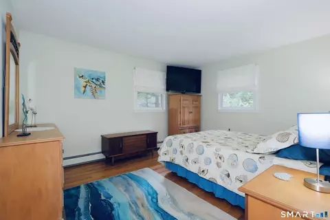 Bedroom - 6 Hillside Ct, Brookfield, CT 06804 photo 1 of 2