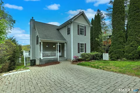 94 Hosier Rd, Plymouth, CT 06782